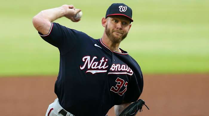 Stephen Strasburg pitching for the Nationals